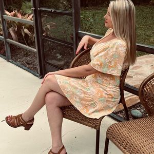 Beautiful dress perfect for summer!